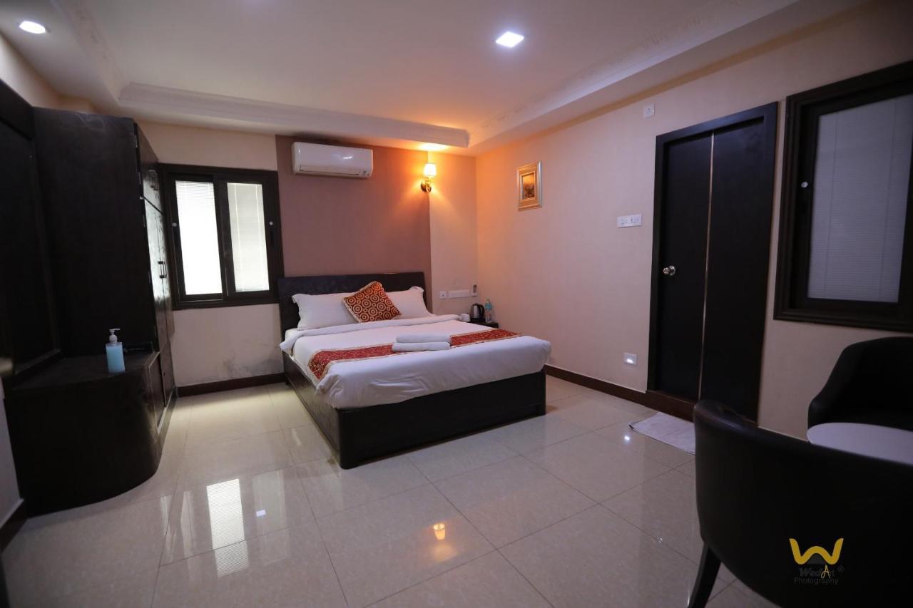Coastal Grand Hotel Sampath Tiruchirappalli Exteriör bild