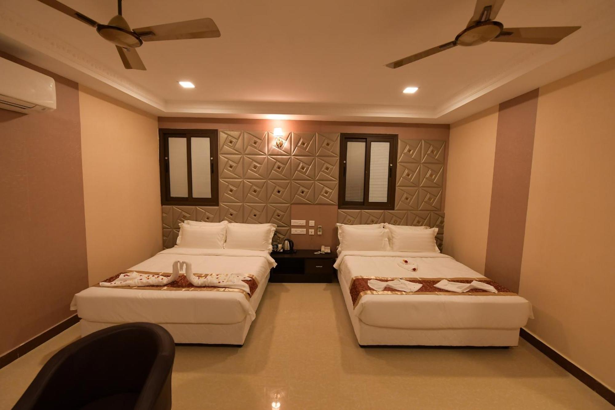 Coastal Grand Hotel Sampath Tiruchirappalli Exteriör bild